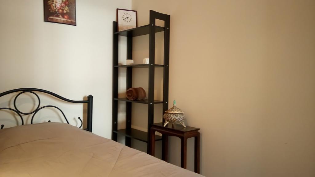E&G Guest House Bangkok Exterior photo