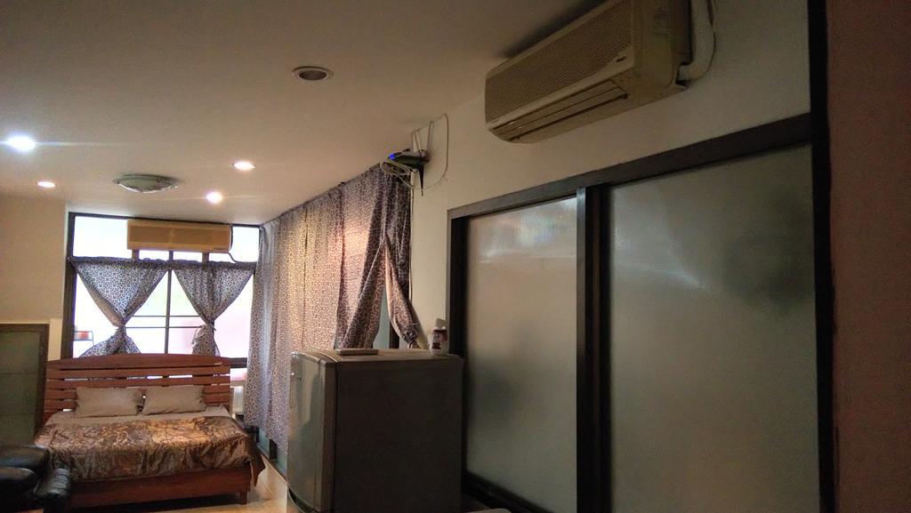 E&G Guest House Bangkok Exterior photo